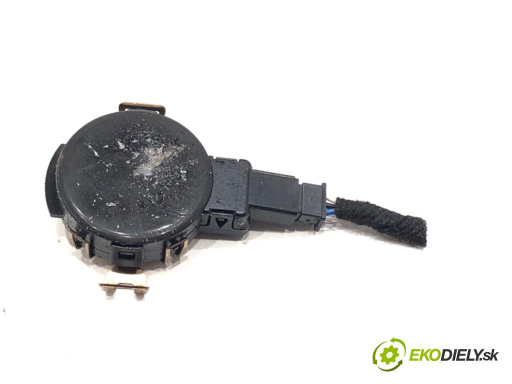 KIA RIO IV (YB, SC, FB) 2017 - 2022    1.2 CVVT 62 kW [84 KM] benzyna 2020 - 2022  Snímač dažďa 96000-A2000 (Snímače dažďa)