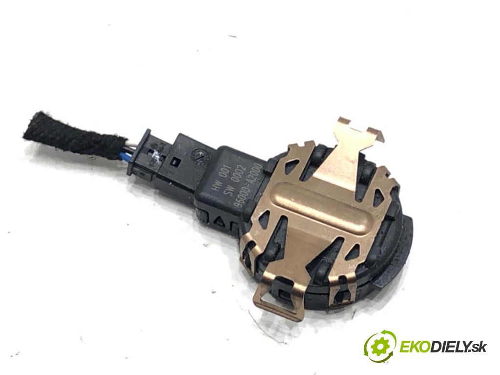 KIA RIO IV (YB, SC, FB) 2017 - 2022    1.2 CVVT 62 kW [84 KM] benzyna 2020 - 2022  Snímač dažďa 96000-A2000 (Snímače dažďa)