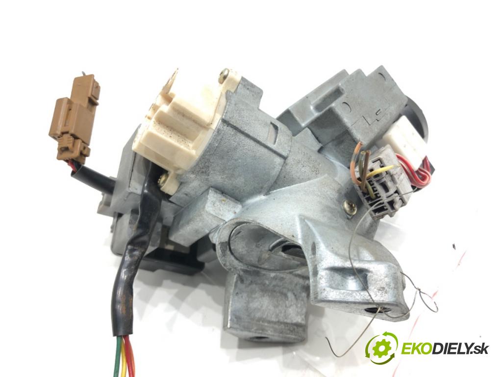 NISSAN MICRA III (K12) 2002 - 2010    1.5 dCi 63 kW [86 KM] olej napędowy 2005 - 2010  spinačka  (Spínacie skrinky a kľúče)