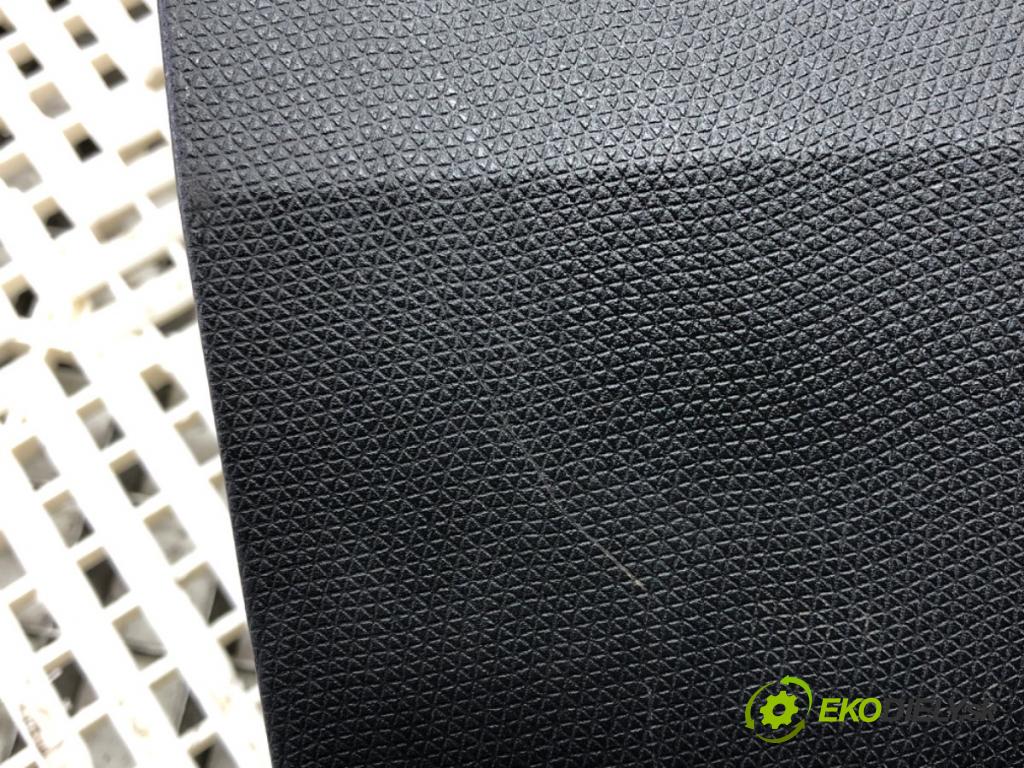 NISSAN MICRA III (K12) 2002 - 2010    1.5 dCi 63 kW [86 KM] olej napędowy 2005 - 2010  Priehradka, kastlík spolujazdca  (Priehradky, kastlíky)