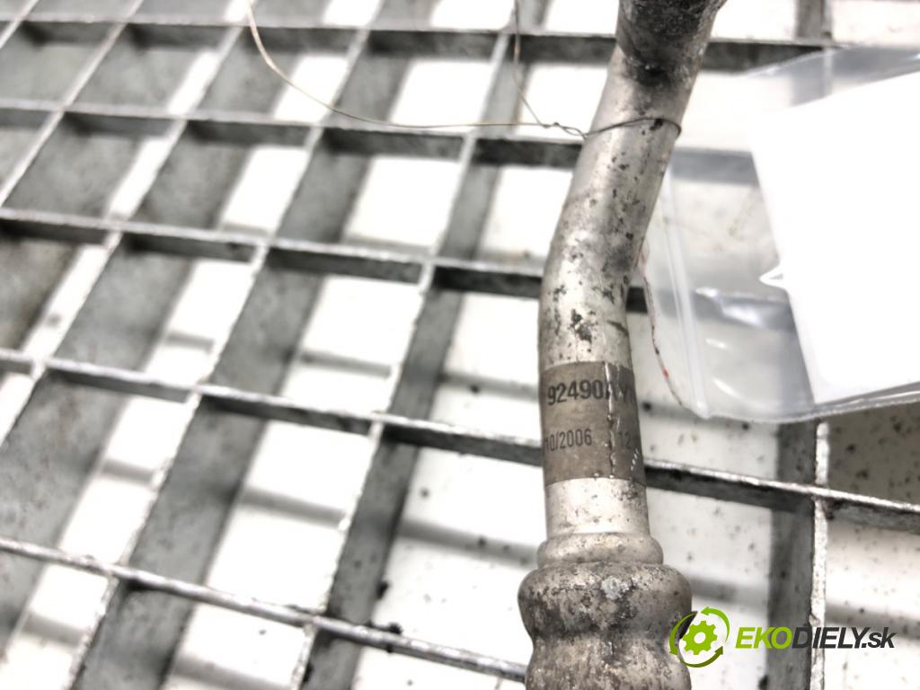 NISSAN MICRA III (K12) 2002 - 2010    1.5 dCi 63 kW [86 KM] olej napędowy 2005 - 2010  rúrka klimatizácie 92490AY60A (Rúrka klimatizácie)