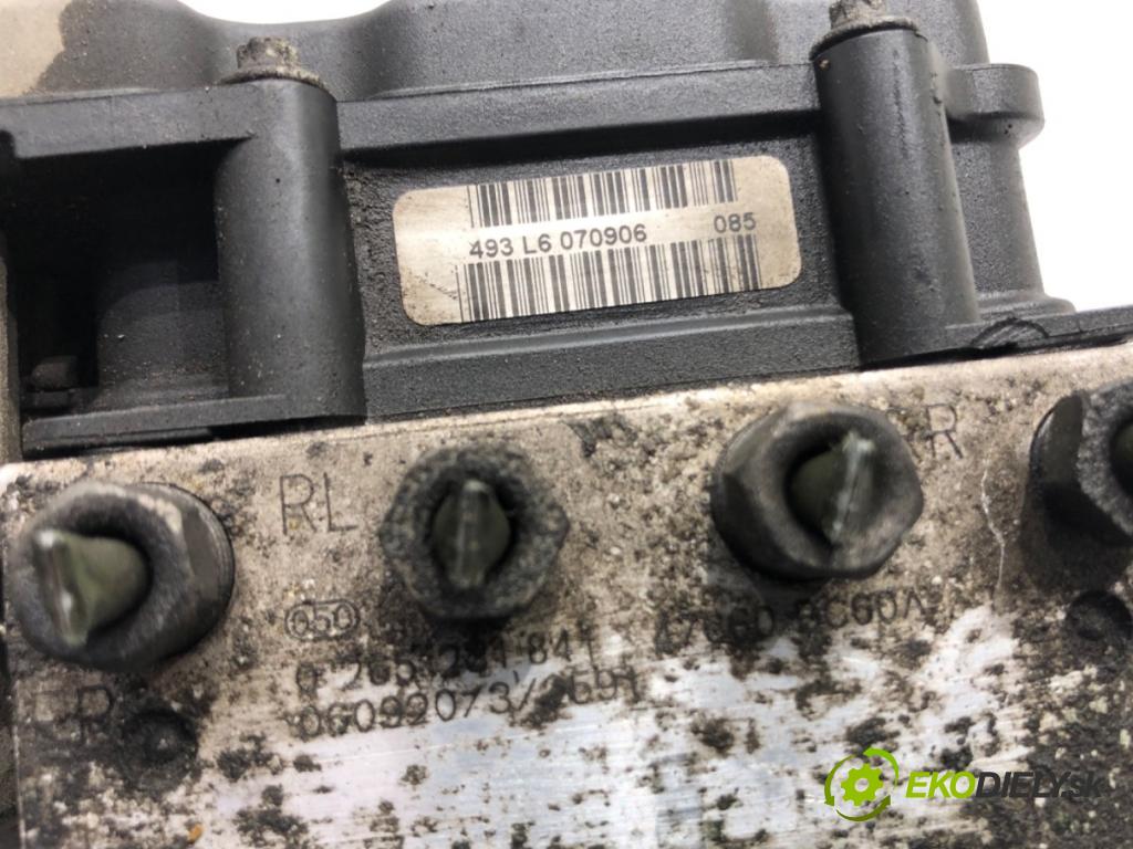 NISSAN MICRA III (K12) 2002 - 2010    1.5 dCi 63 kW [86 KM] olej napędowy 2005 - 2010  Pumpa ABS 0265231841 (Pumpa ABS)