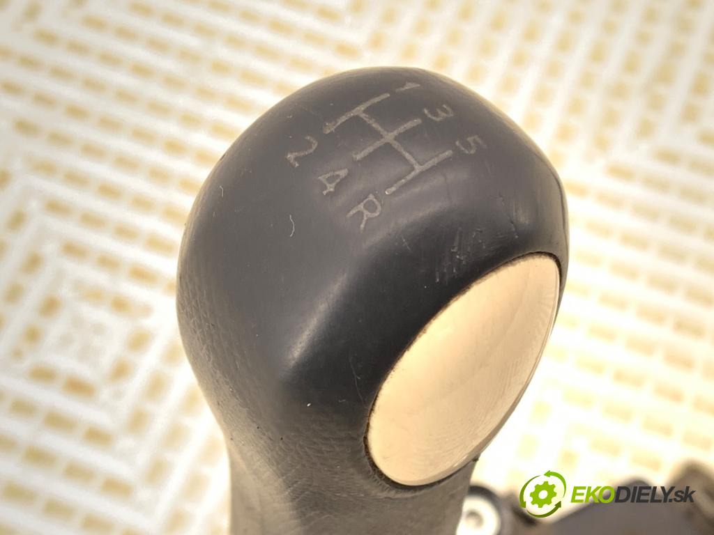 NISSAN MICRA III (K12) 2002 - 2010    1.5 dCi 63 kW [86 KM] olej napędowy 2005 - 2010  Kulisa  (Rýchlostná páka (kulisa))