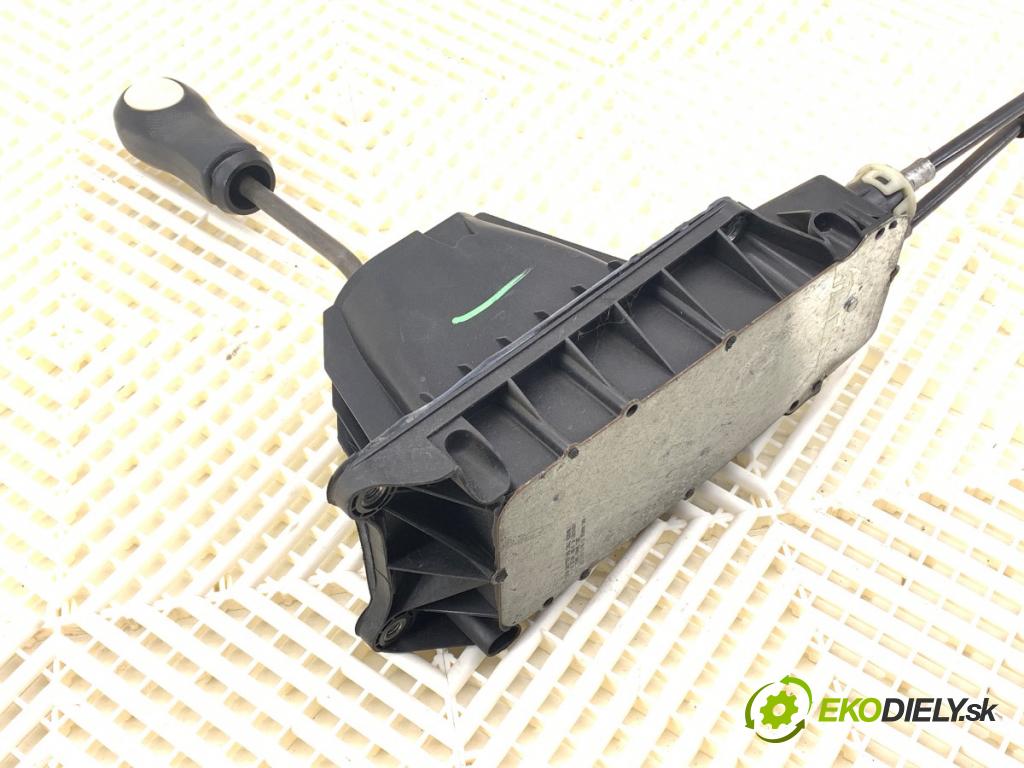 NISSAN MICRA III (K12) 2002 - 2010    1.5 dCi 63 kW [86 KM] olej napędowy 2005 - 2010  Kulisa  (Rýchlostná páka (kulisa))