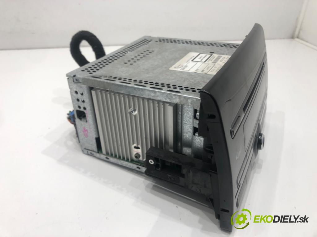 FIAT BRAVO II (198_) 2006 - 2022    1.9 D Multijet (198AXB1A) 88 kW [120 KM] olej napędowy 2007 - 2014  RADIO 735451942 (Audio zariadenia)