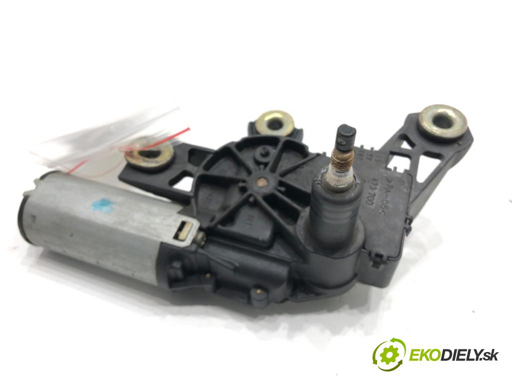SEAT LEON (1M1) 1999 - 2006    1.6 16 V 77 kW [105 KM] benzyna 2000 - 2006  motor stěračů zadní část 1J6955711C