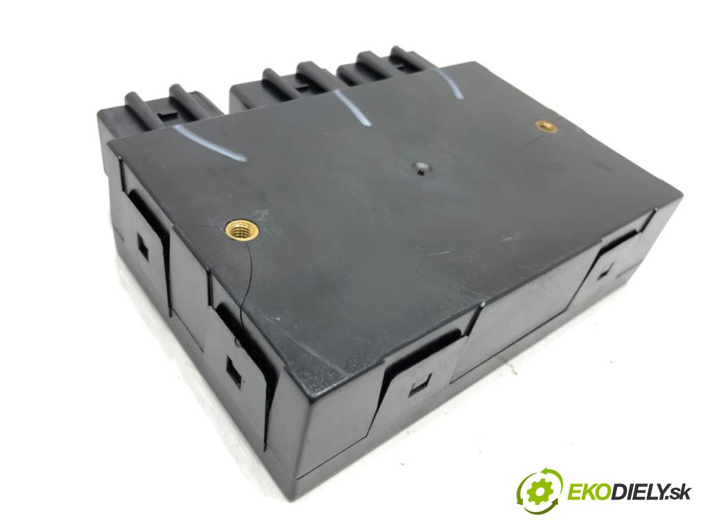 SEAT LEON (1M1) 1999 - 2006    1.6 16 V 77 kW [105 KM] benzyna 2000 - 2006  Modul komfortu 1C0959799E (Moduly komfortu)