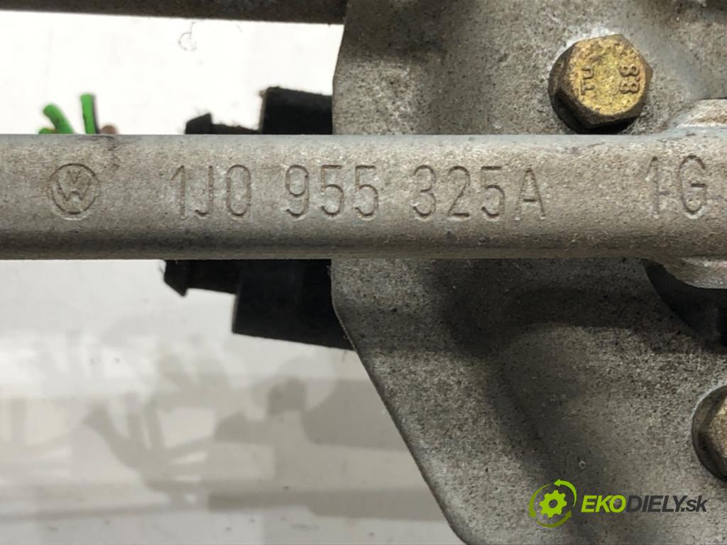 SEAT LEON (1M1) 1999 - 2006    1.6 16 V 77 kW [105 KM] benzyna 2000 - 2006  Mechanizmus stieračov predný 1M1955023D (Motorčeky stieračov predné)