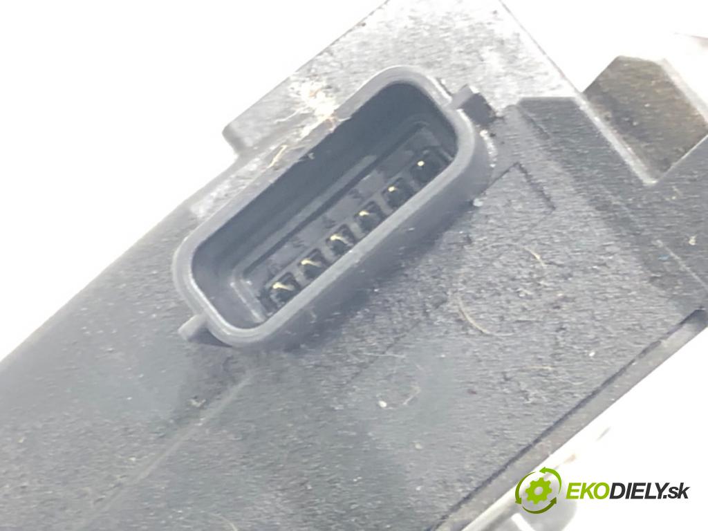 RENAULT TRAFIC III Autobus (JG_) 2014 - 2022    1.6 dCi 115 (JGMD) 85 kW [116 KM] olej napędowy 2014 - 2022  Potenciometer plynu 180020024R (Pedále)