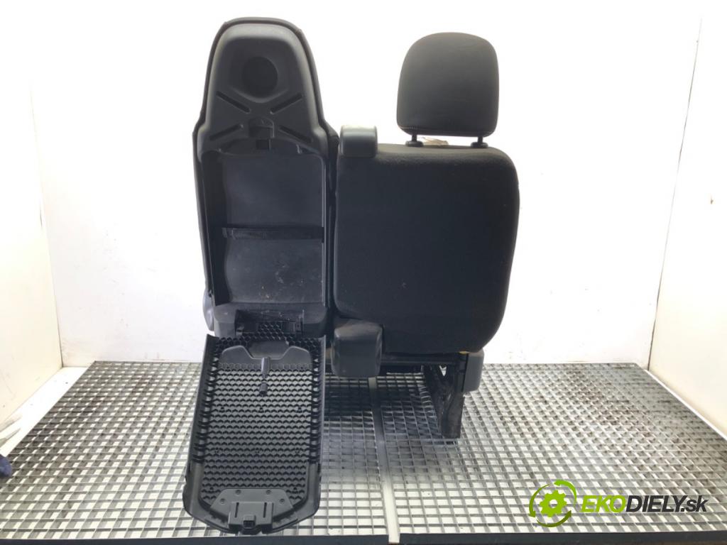 RENAULT TRAFIC III Autobus (JG_) 2014 - 2022    1.6 dCi 115 (JGMD) 85 kW [116 KM] olej napędowy 2014 - 2022  Sedadlo pravy predný
