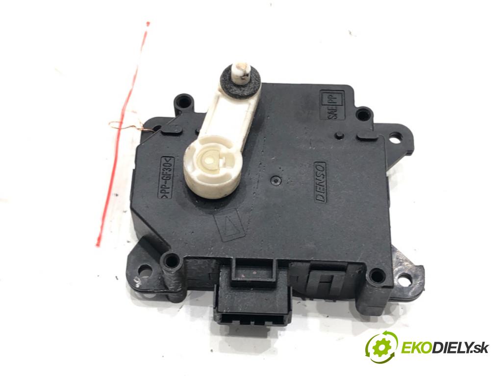 HONDA CR-V III (RE_) 2006 - 2022    2.0 i-VTEC (RE5, RE1) 110 kW [150 KM] benzyna 2007 - 2012  motorek topení MF113800-2320 (Motorky topení)