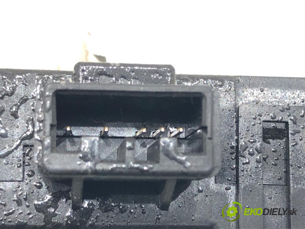 HONDA CR-V III (RE_) 2006 - 2022    2.0 i-VTEC (RE5, RE1) 110 kW [150 KM] benzyna 2007 - 2012  motorek topení MF113800-2320 (Motorky topení)