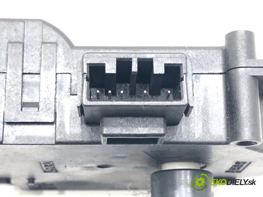 HONDA CR-V III (RE_) 2006 - 2022    2.0 i-VTEC (RE5, RE1) 110 kW [150 KM] benzyna 2007 - 2012  motorek topení MF113800-2320 (Motorky topení)