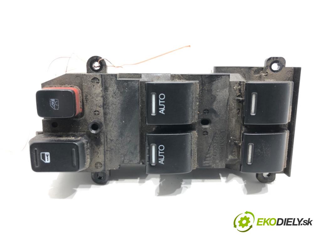 HONDA CR-V III (RE_) 2006 - 2022    2.0 i-VTEC (RE5, RE1) 110 kW [150 KM] benzyna 2007 - 2012  Prepínač okien  (Prepínače, spínače, tlačidlá a ovládače kúrenia)