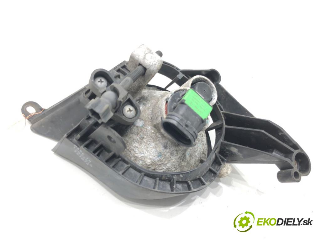HONDA CR-V III (RE_) 2006 - 2022    2.0 i-VTEC (RE5, RE1) 110 kW [150 KM] benzyna 2007 - 2012  hmlové svetlo, hmlovka pravý přední část