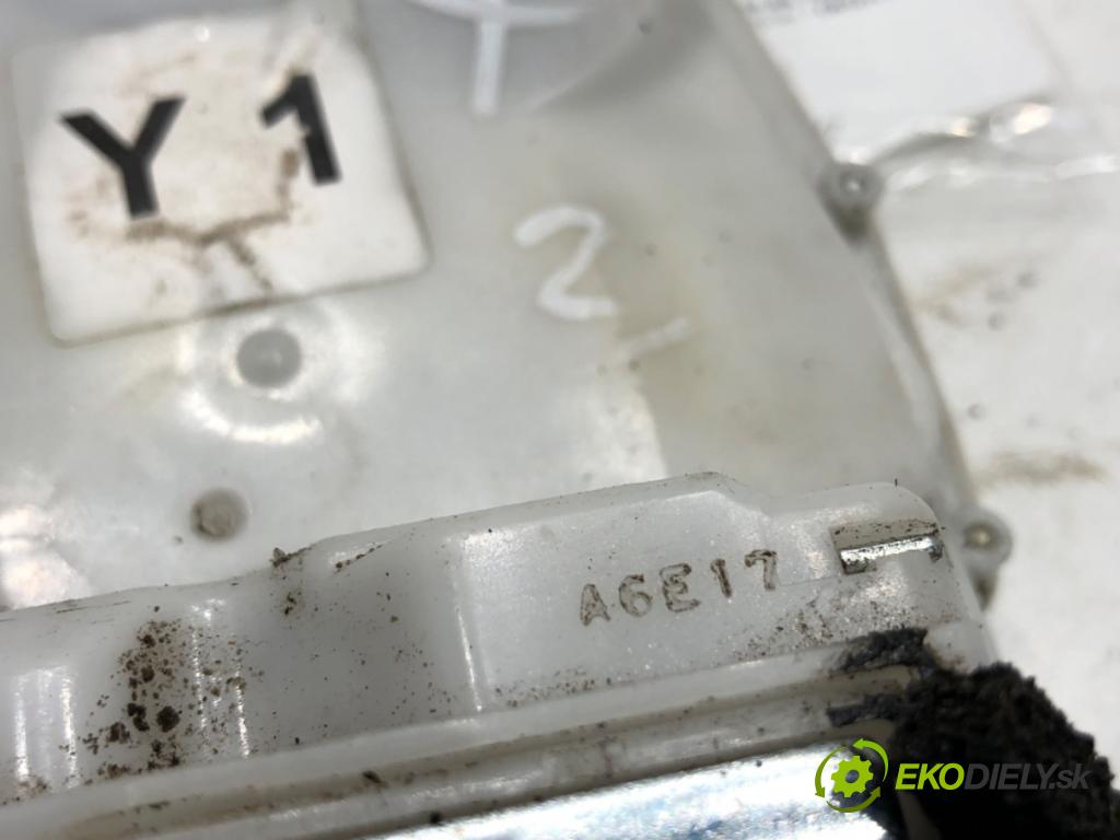 SUZUKI SX4 (EY, GY) 2006 - 2022    1.9 DDiS 4x4 (RW 419D) 88 kW [120 KM] olej napędowy 2006 - 2022  zámok dveře levý zadní část