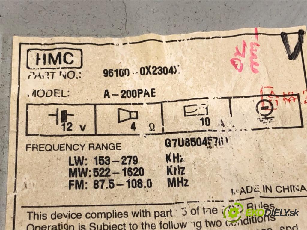 HYUNDAI i10 I (PA) 2007 - 2022    1.1 49 kW [67 KM] benzyna 2008 - 2013  RADIO 96100-0X2304X (Audio zariadenia)