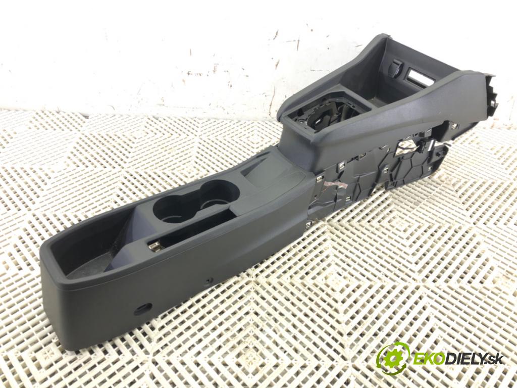 RENAULT CLIO V (B7_) 2019 - 2022    1.0 TCe 100 (B7MT) 74 kW [101 KM] benzyna 2019 - 2022  Tunel stredový  (Stredový tunel / panel)