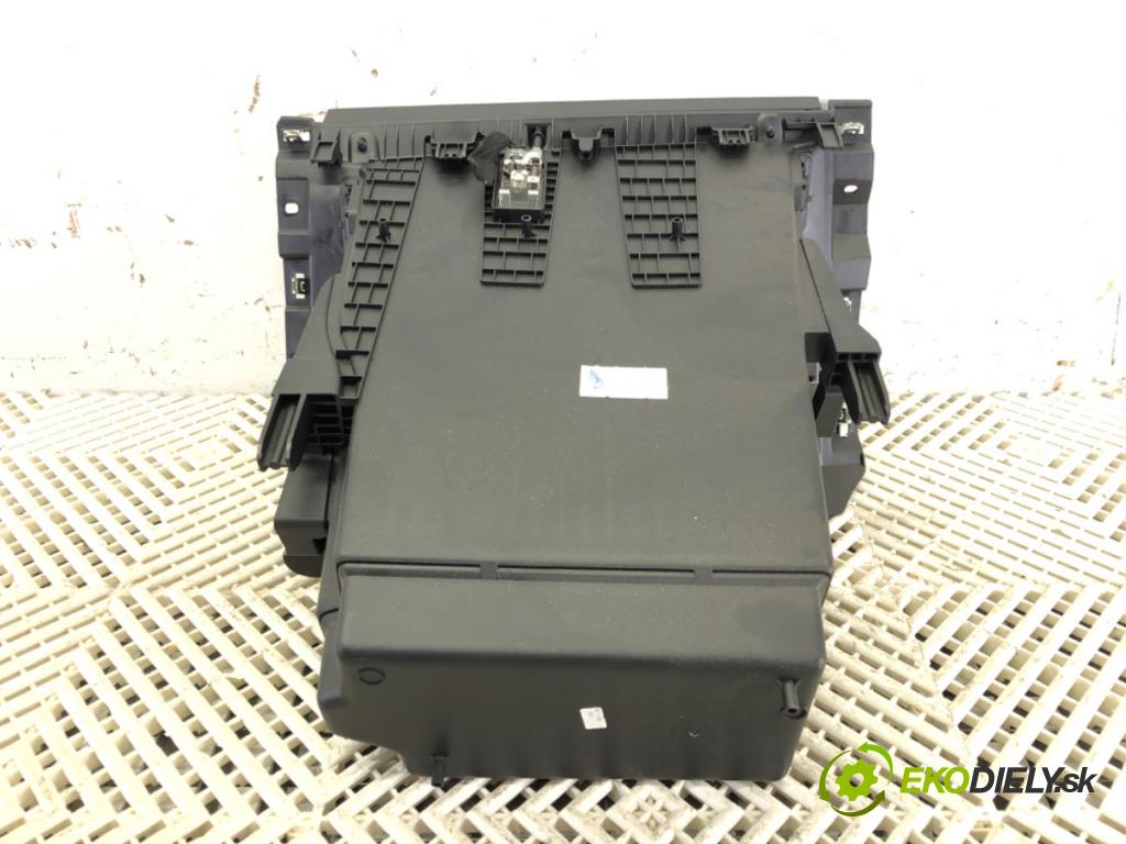 RENAULT CLIO V (B7_) 2019 - 2022    1.0 TCe 100 (B7MT) 74 kW [101 KM] benzyna 2019 - 2022  Priehradka, kastlík spolujazdca  (Priehradky, kastlíky)