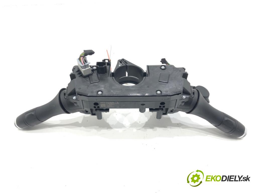 RENAULT CLIO V (B7_) 2019 - 2022    1.0 TCe 100 (B7MT) 74 kW [101 KM] benzyna 2019 - 2022  Prepínač kombinovaný 255672748R (Prepínače, spínače, tlačidlá a ovládače kúrenia)
