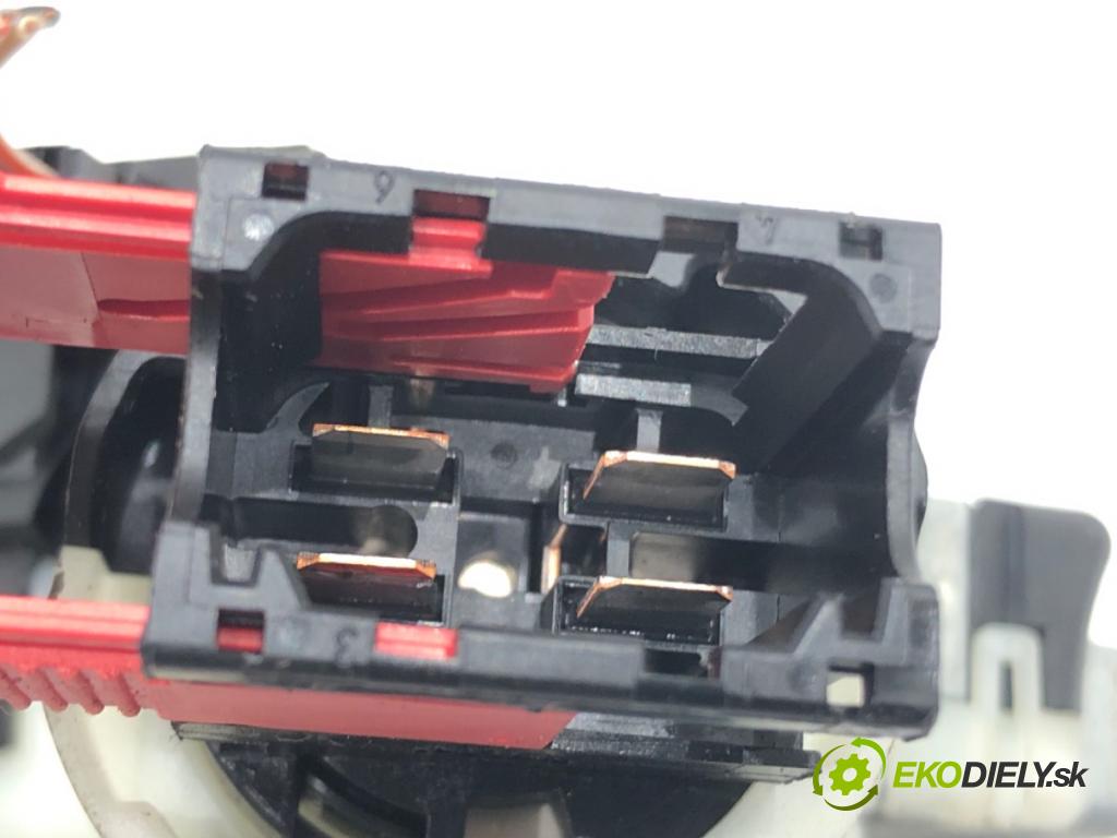 RENAULT CLIO V (B7_) 2019 - 2022    1.0 TCe 100 (B7MT) 74 kW [101 KM] benzyna 2019 - 2022  spinačka 285916400R (Spínacie skrinky a kľúče)