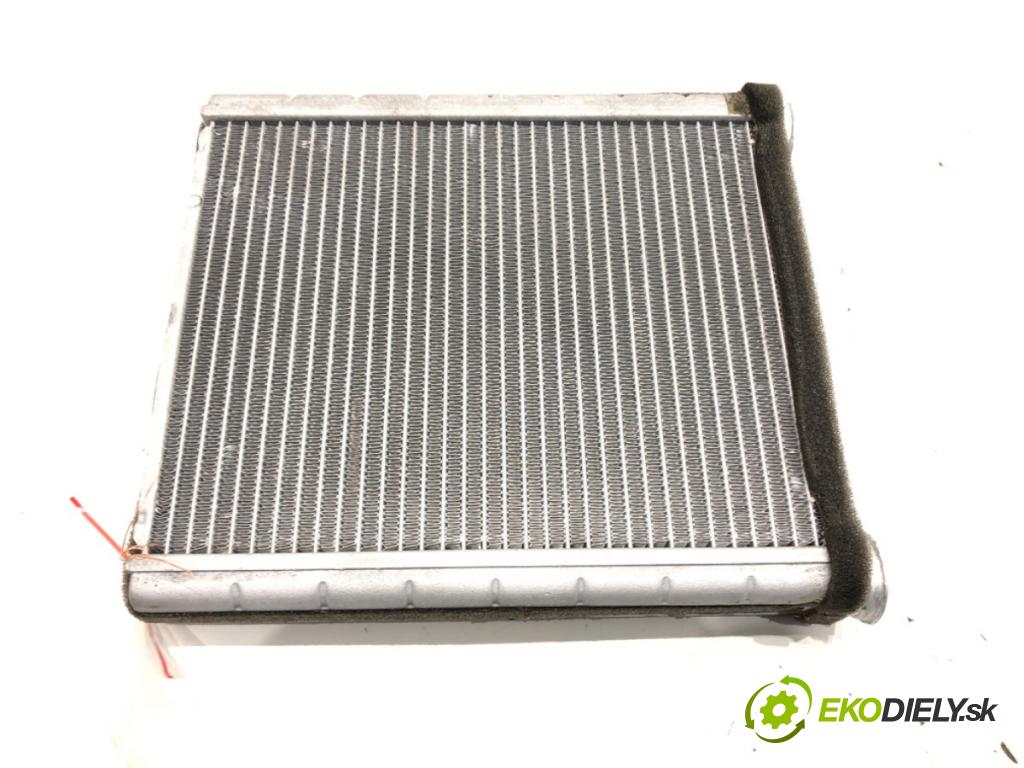 RENAULT CLIO V (B7_) 2019 - 2022    1.0 TCe 100 (B7MT) 74 kW [101 KM] benzyna 2019 - 2022  topné těleso radiátor topení  (Radiátory topení)