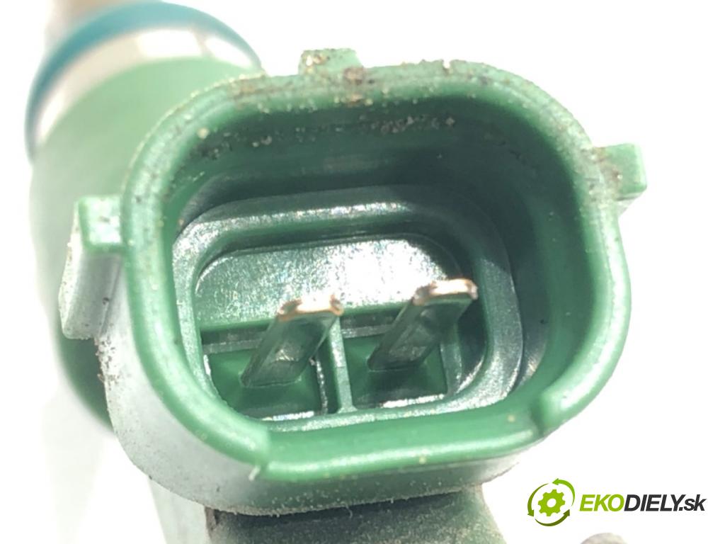 RENAULT CLIO V (B7_) 2019 - 2022    1.0 TCe 100 (B7MT) 74 kW [101 KM] benzyna 2019 - 2022  Lišta vstrekovacia 175204021R (Vstrekovacie lišty)