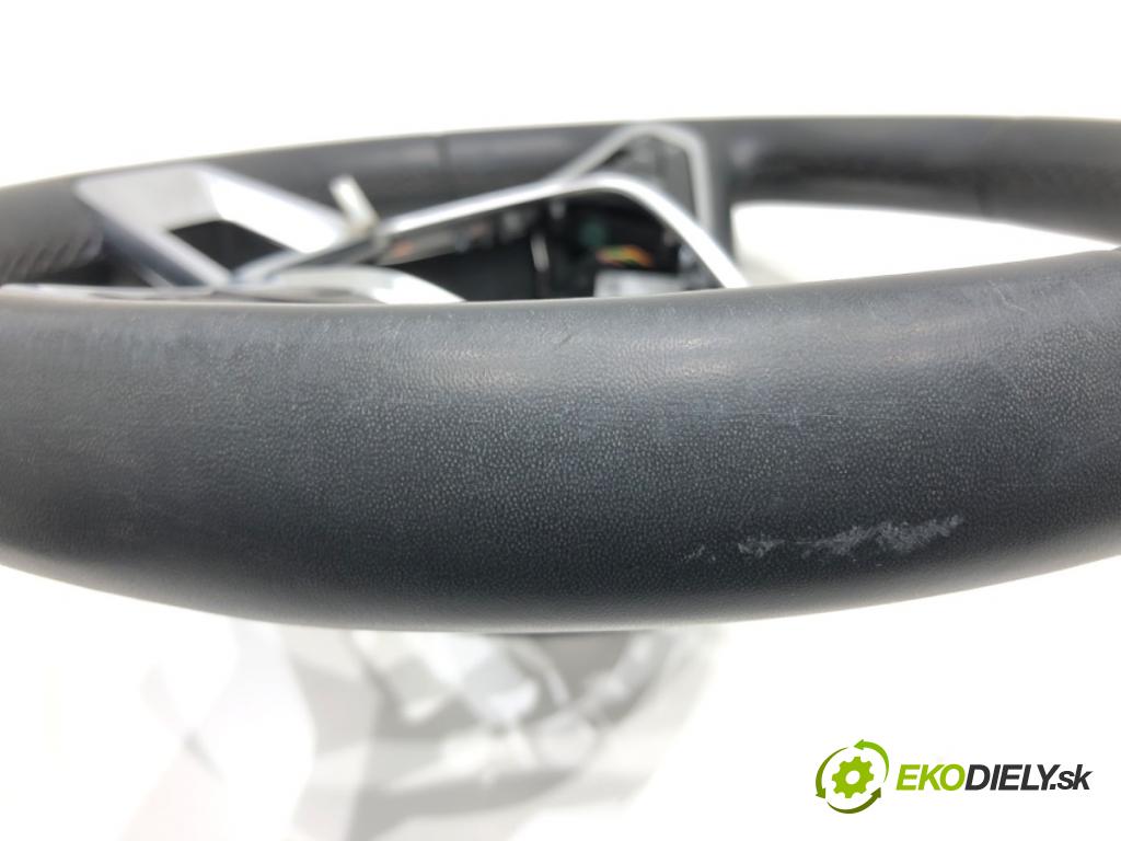 RENAULT CLIO V (B7_) 2019 - 2022    1.0 TCe 100 (B7MT) 74 kW [101 KM] benzyna 2019 - 2022  Volant 484002607R (Volanty)