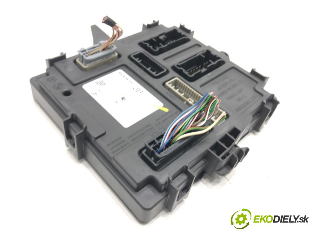 RENAULT CLIO V (B7_) 2019 - 2022    1.0 TCe 100 (B7MT) 74 kW [101 KM] benzyna 2019 - 2022  Modul BCM 284B19561R (Ostatné)