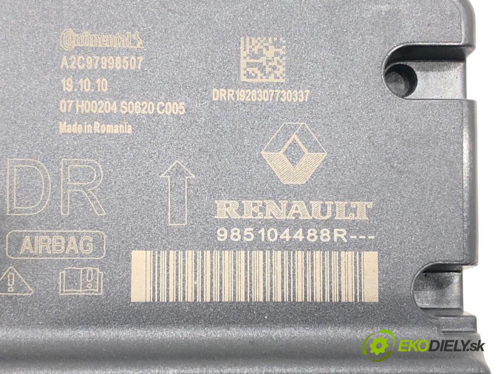 RENAULT CLIO V (B7_) 2019 - 2022    1.0 TCe 100 (B7MT) 74 kW [101 KM] benzyna 2019 - 2022  senzor airbag 985104488R (Snímače)