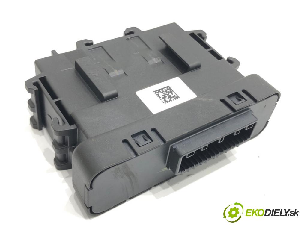 RENAULT CLIO V (B7_) 2019 - 2022    1.0 TCe 100 (B7MT) 74 kW [101 KM] benzyna 2019 - 2022  Modul komfortu 284Y6 6LA6D (Moduly komfortu)