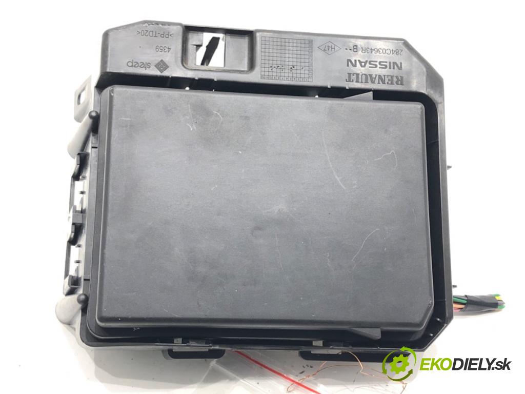 RENAULT CLIO V (B7_) 2019 - 2022    1.0 TCe 100 (B7MT) 74 kW [101 KM] benzyna 2019 - 2022  Modul BSM 284B61704R (Ostatné)