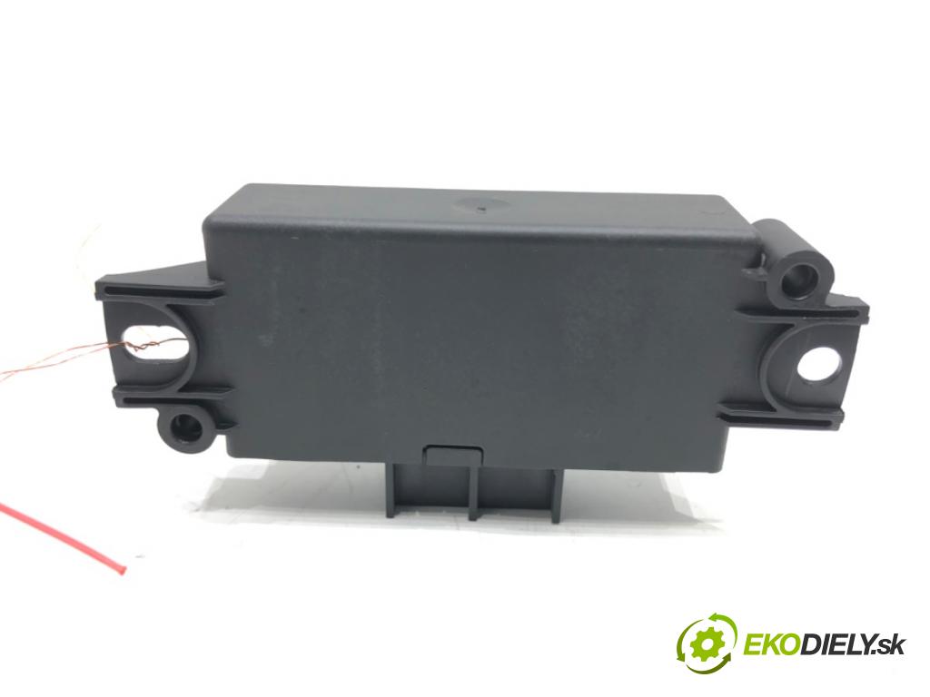 RENAULT CLIO V (B7_) 2019 - 2022    1.0 TCe 100 (B7MT) 74 kW [101 KM] benzyna 2019 - 2022  Modul PDC 284L02530R (Ostatné)