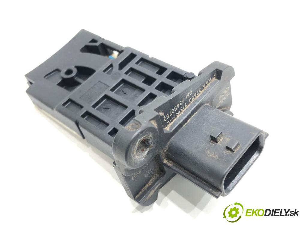 RENAULT TRAFIC III Autobus (JG_) 2014 - 2022    1.6 dCi 115 (JGMD) 85 kW [116 KM] olej napędowy 2014 - 2022  Váha vzduchu 226807131R (Váhy vzduchu)