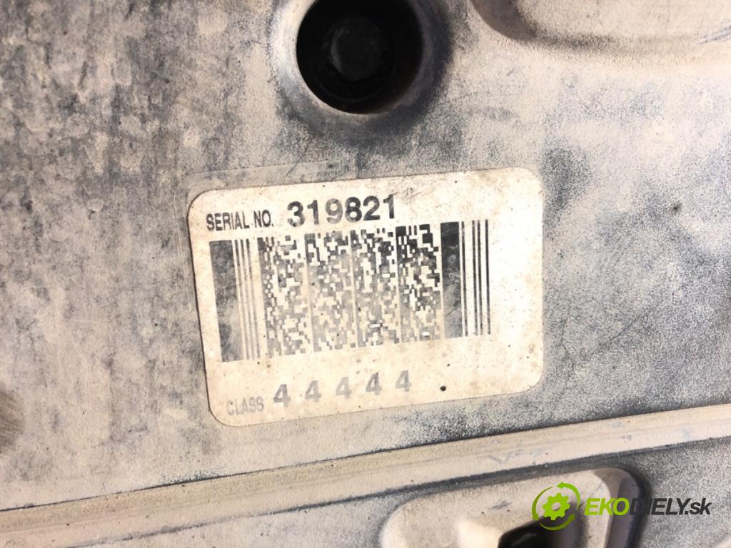 VOLVO XC90 I (275) 2002 - 2015    D5 AWD 136 kW [185 KM] olej napędowy 2005 - 2010  motor D5244T4 (Motory (kompletní))