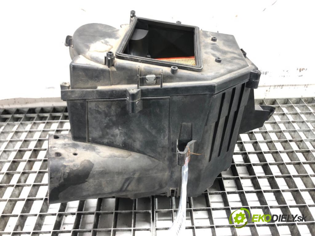 VOLVO XC90 I (275) 2002 - 2015    D5 AWD 136 kW [185 KM] olej napędowy 2005 - 2010  Obal filtra vzduchu 30636845 (Obal filtra vzduchu)