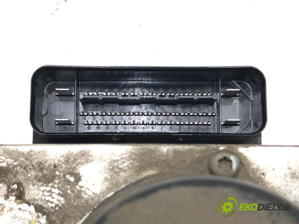 VOLVO XC90 I (275) 2002 - 2015    D5 AWD 136 kW [185 KM] olej napędowy 2005 - 2010  Pumpa ABS 30714952 (Pumpy ABS)