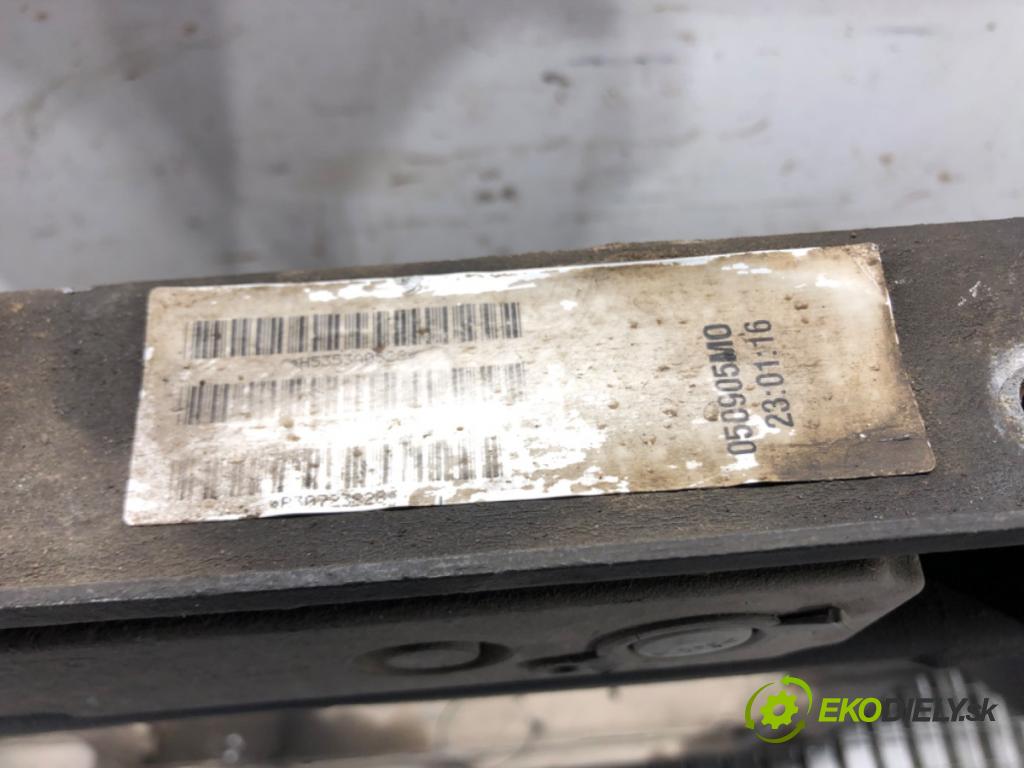 VOLVO XC90 I (275) 2002 - 2015    D5 AWD 136 kW [185 KM] olej napędowy 2005 - 2010  výztuha pod motor 050905M0 (Výztuhy přední)