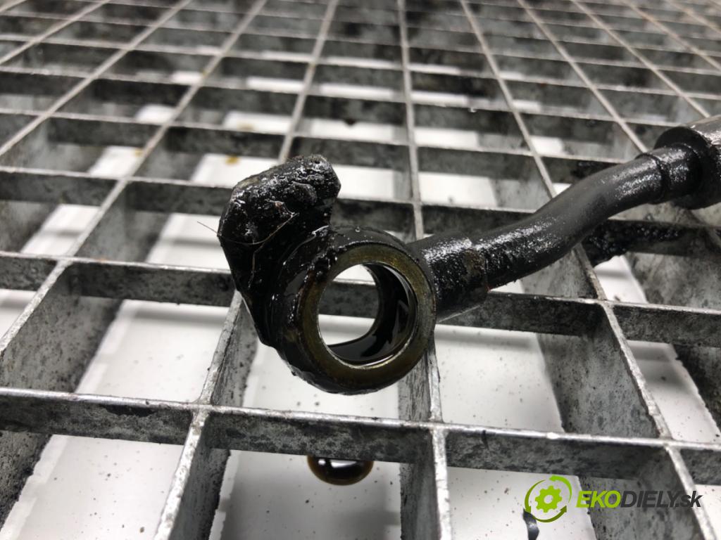 AUDI A4 B7 Avant (8ED) 2004 - 2008    2.0 TDI 103 kW [140 KM] olej napędowy 2004 - 2008  hadica servočerpadlo  (Rúrky, hadice servočerpadla)