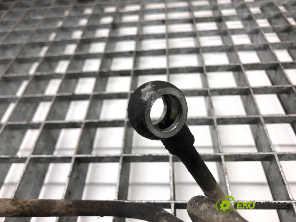 AUDI A4 B7 Avant (8ED) 2004 - 2008    2.0 TDI 103 kW [140 KM] olej napędowy 2004 - 2008  hadica servočerpadlo  (Rúrky, hadice servočerpadla)