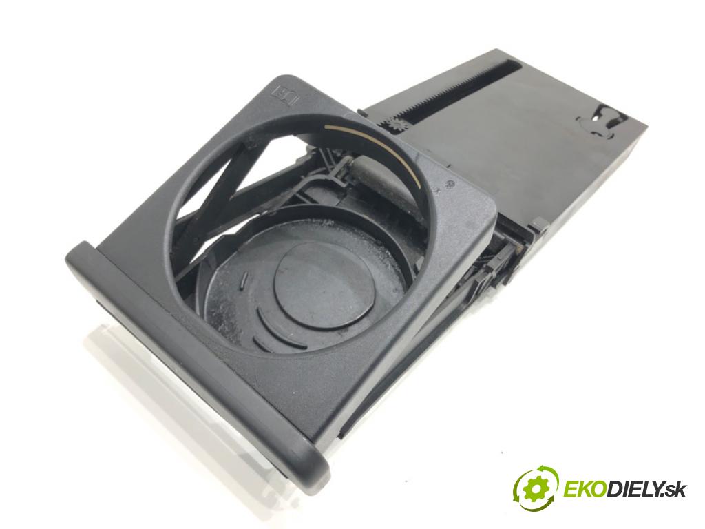 AUDI A4 B7 Avant (8ED) 2004 - 2008    2.0 TDI 103 kW [140 KM] olej napędowy 2004 - 2008  Držiak na nápoje 8E1862534H (Úchyty, držiaky na nápoje)