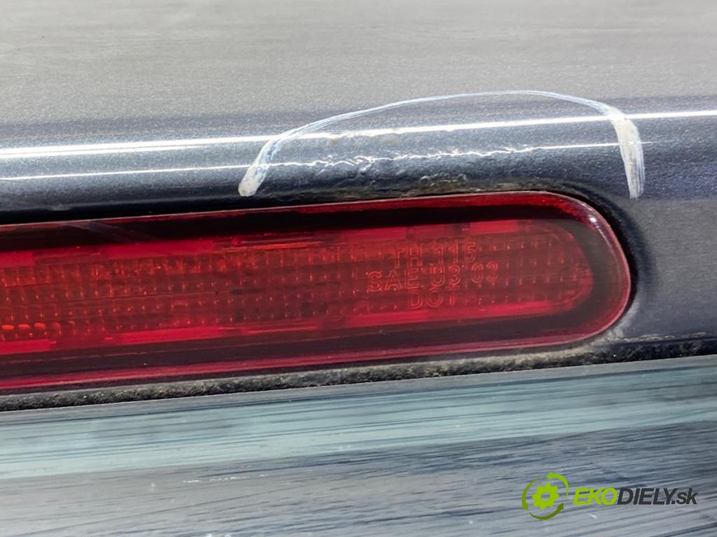 AUDI A4 B7 Kombi 2005 103 kW 2.0 TDI 1968 kapota zad