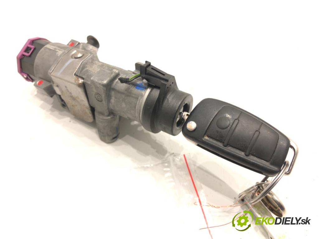 AUDI A4 B7 Avant (8ED) 2004 - 2008    2.0 TDI 103 kW [140 KM] olej napędowy 2004 - 2008  spinačka 4B0905851M (Spínacie skrinky a kľúče)