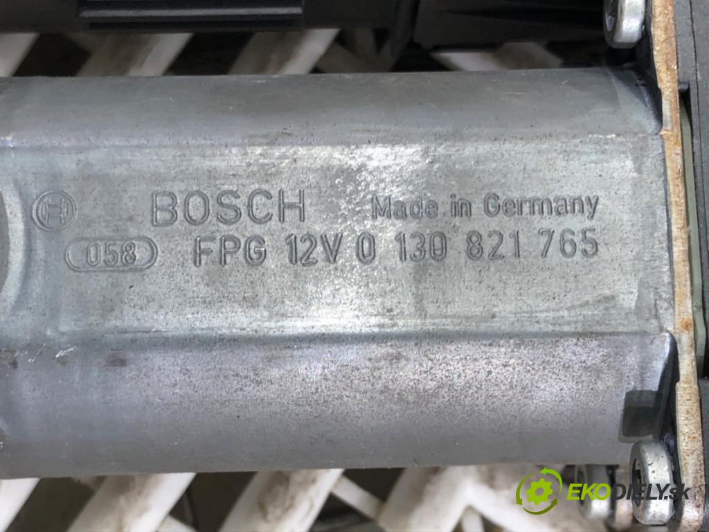 AUDI A4 B7 Avant (8ED) 2004 - 2008    2.0 TDI 103 kW [140 KM] olej napędowy 2004 - 2008  mechanismus okna levý přední část 8E1959801B