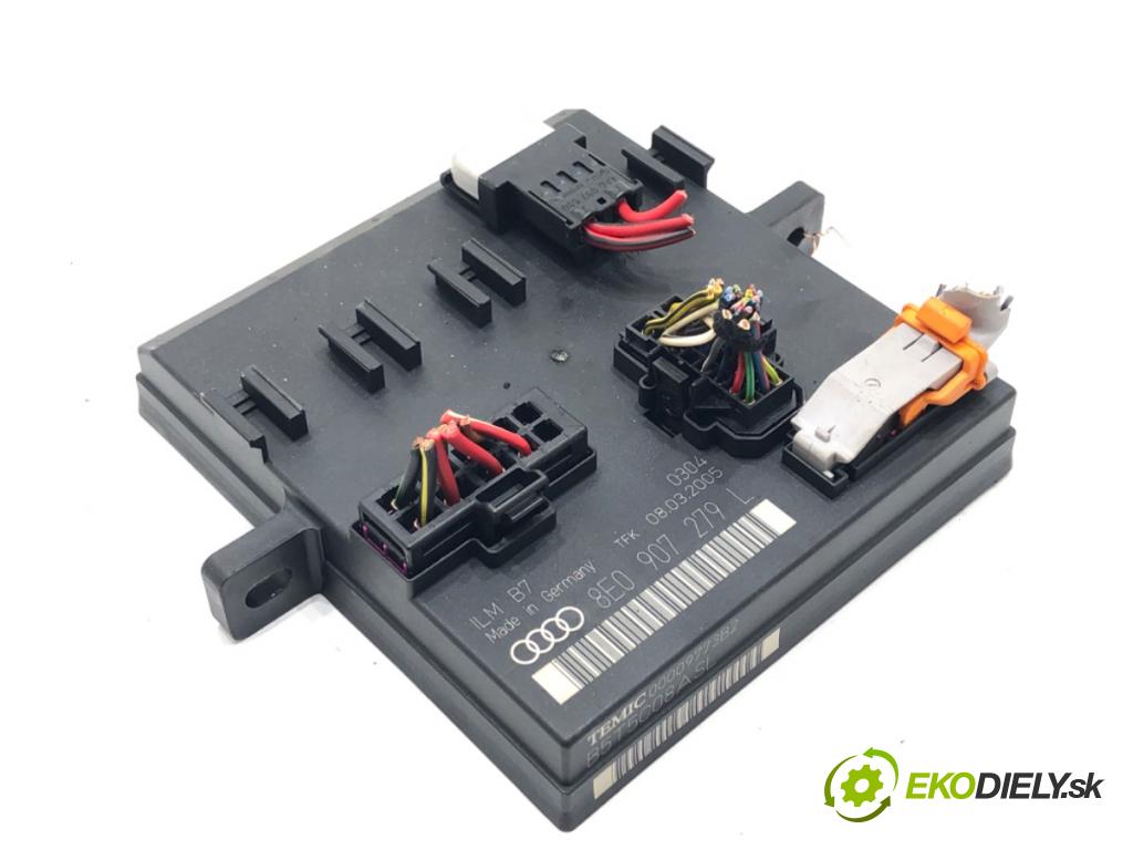 AUDI A4 B7 Avant (8ED) 2004 - 2008    2.0 TDI 103 kW [140 KM] olej napędowy 2004 - 2008  Modul svetiel 8E0907279L (Ostatné)