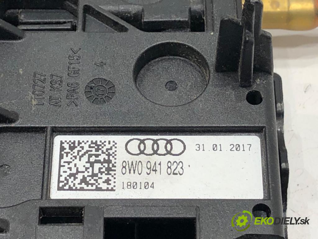 AUDI A4 B9 Avant (8W5, 8WD) 2015 - 2022    2.0 TDI 140 kW [190 KM] olej napędowy 2015 - 2018  Rozdeľovač PRĄDU 8W0941823 (Rozdeľovače)