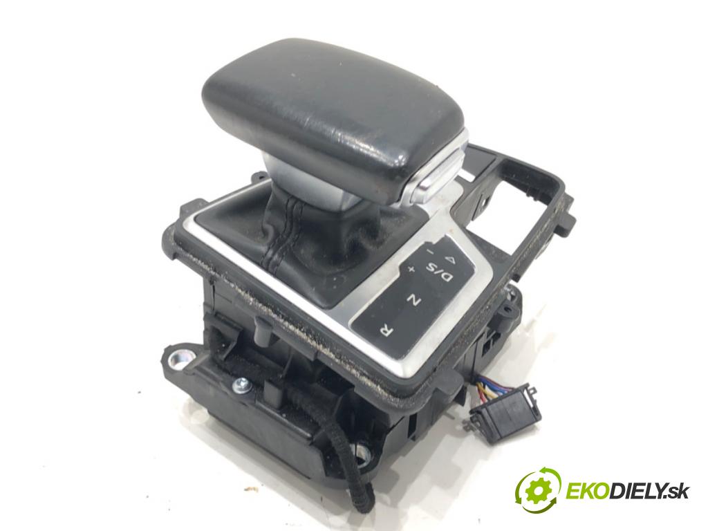 AUDI A4 B9 Avant (8W5, 8WD) 2015 - 2022    2.0 TDI 140 kW [190 KM] olej napędowy 2015 - 2018  Kulisa 8W1713041J (Rýchlostné páky / kulisy)