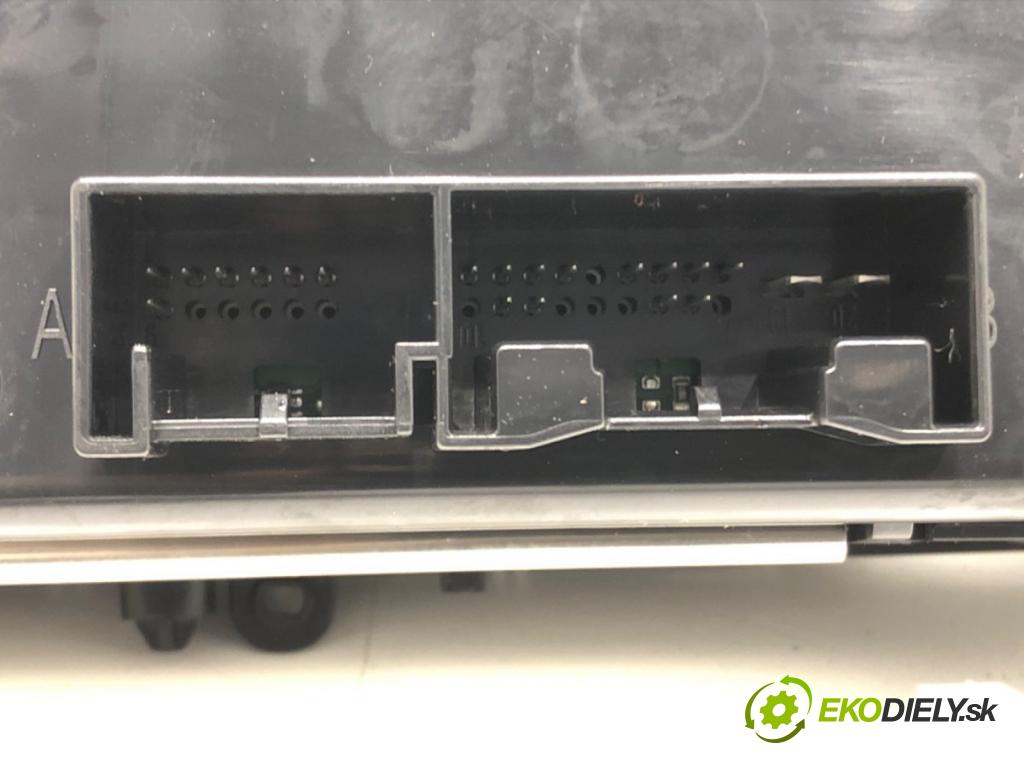 AUDI A4 B9 Avant (8W5, 8WD) 2015 - 2022    2.0 TDI 140 kW [190 KM] olej napędowy 2015 - 2018  Panel ovládania kúrenia 8W0820043F (Prepínače, spínače, tlačidlá a ovládače kúrenia)