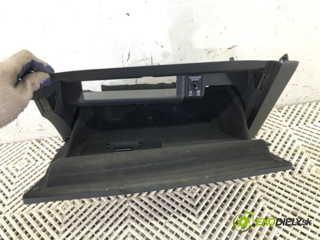 AUDI A4 B9 Avant (8W5, 8WD) 2015 - 2022    2.0 TDI 140 kW [190 KM] olej napędowy 2015 - 2018  Priehradka, kastlík spolujazdca 8W1857035B (Priehradky, kastlíky)