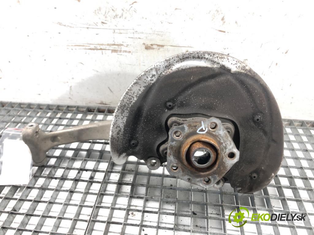 AUDI A4 B9 Avant (8W5, 8WD) 2015 - 2022    2.0 TDI 140 kW [190 KM] olej napędowy 2015 - 2018  náboj pravy predný 8W0407560